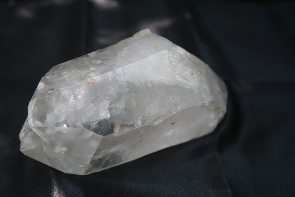 Arkansas Quartz Double Terminated Points energy is clear and strong 4806
